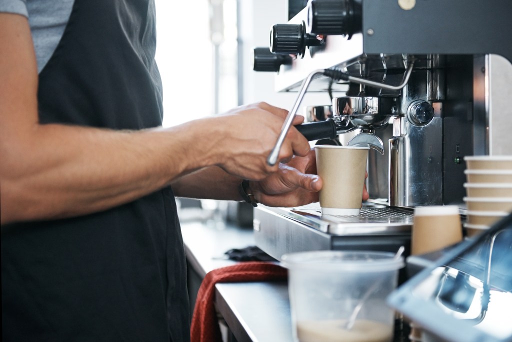 Café : gobelet carton ou plastique&nbsp;?